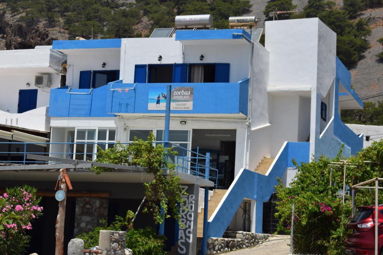 Zorbas Studios Agia Roúmeli Exterior foto